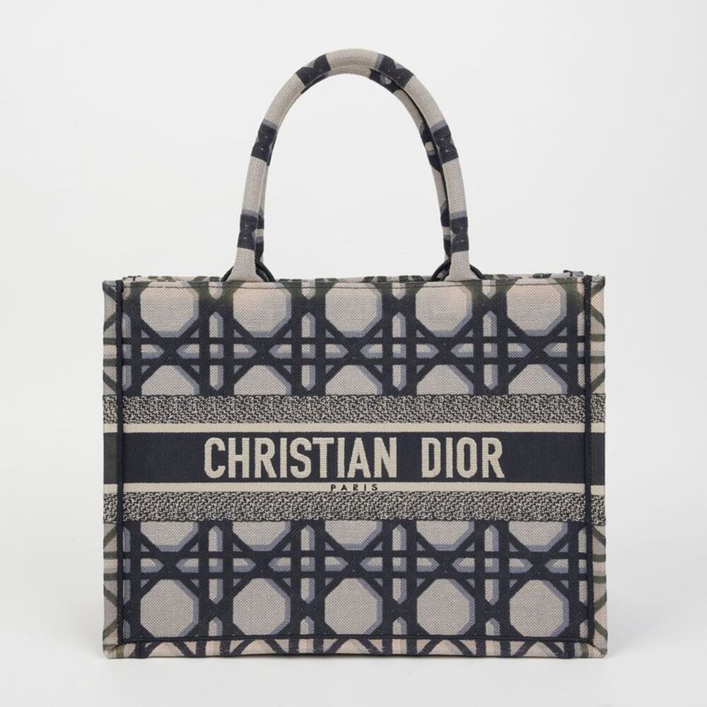 Medium Tote Bag